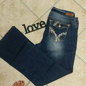 Wallflower Jeans